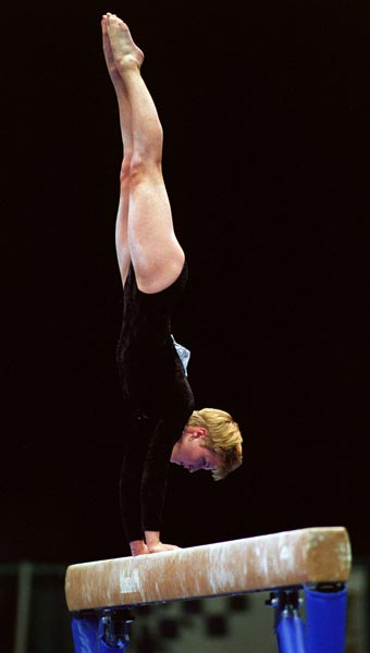 Canada's Shanyn MacEachern competing in the gymnastics event at the 1996 Atlanta Summer Olympic Games. (CP PHOTO/COA/Scott Grant)