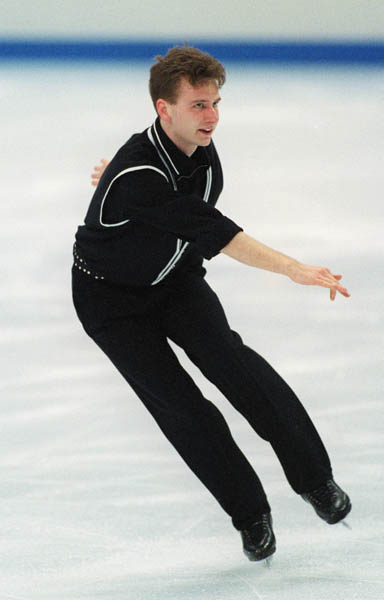 Jeff Langdon du Canada participe  l'preuve de patinage artistique aux Jeux olympiques d'hiver de Nagano de 1998. (PC Photo(AOC)