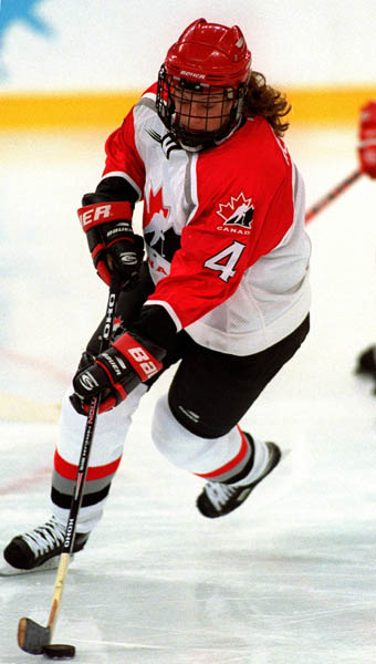 Canada's Becky Kellar plays women's hockey at the 1998 Nagano Winter Olympics. (CP PHOTO/COA)