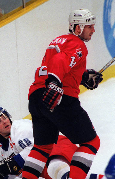 Canada's Brendan Shanahan in action at the 1998 Nagano Winter Olympics. (CP PHOTO/COA)