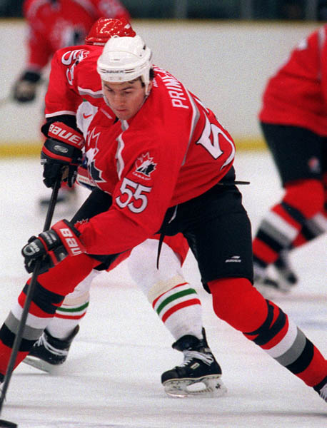 Canada's Keith Primeau in action at the 1998 Nagano Winter Olympics. (CP PHOTO/COA)