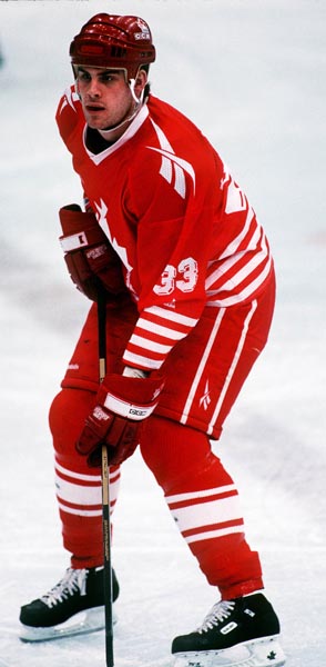 Canada's Chris Therien at the 1994 Lillehammer Winter Olympics. (CP PHOTO/COA)
