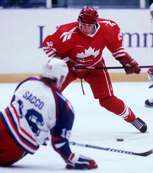 Canada's Mark Astley in action against the U.S.A. at the 1994 Lillehammer Winter Olympics. (CP PHOTO/ COA)