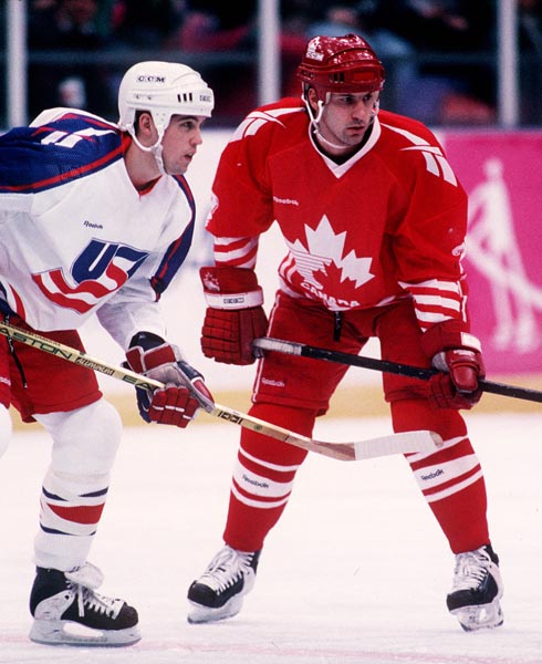 Canada's Chris Kontos playing against the U.S. at the 1994 Lillehammer Winter Olympics. (CP PHOTO/ COA)