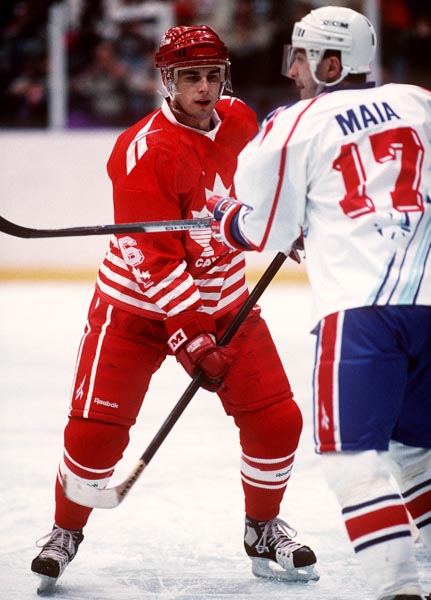 Canada's Ken Lovsin in action against France at the 1994 Lillehammer Winter Olympics. (CP PHOTO/ COA)