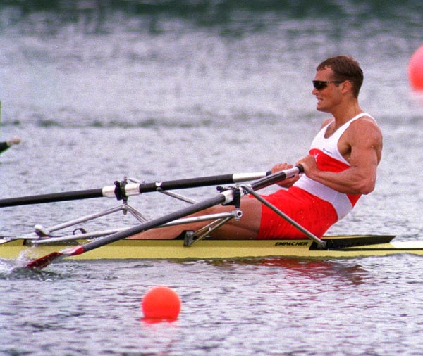 Canada's Derek Porter competing in the men's 1x sculls at the 1996 Atlanta Summer Olympic Games. (CP PHOTO/COA/Mike Ridewood)