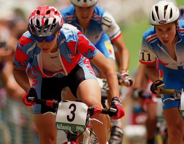 Canada's Alison Sydor (foreground) competing in the cross country cycling event at the 1996 Atlanta Summer Olympic Games. (CP PHOTO/COA/Mike Ridewood)