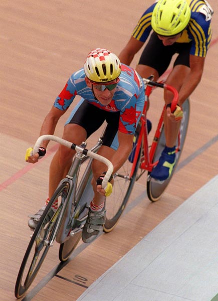 Canada's Brian Walton (front) competing in the points race cycling event at the 1996 Atlanta Summer Olympic Games. (CP PHOTO/COA/Mike Ridewood)