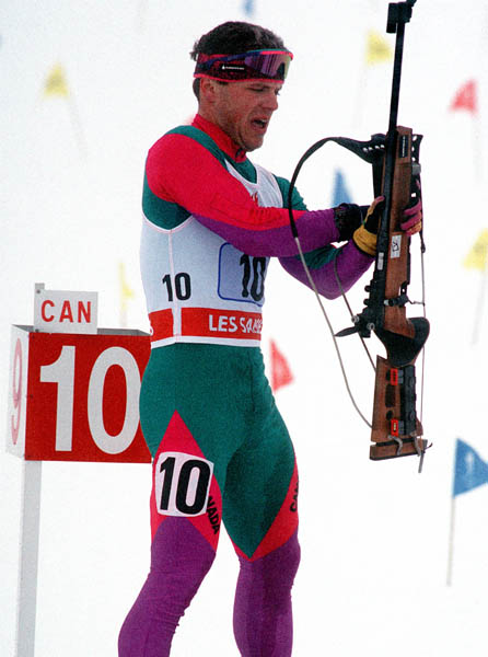 Canada's Steve Cyr competing in the biathlon event at the 1992 Albertville Olympic winter Games. (CP PHOTO/COA/Ted Grant)