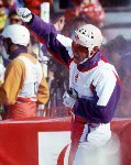 Jean-Luc Brassard du Canada participe  l'preuve des bosses en ski acrobatique aux Jeux olympiques d'hiver d'Albertville de 1992. (Photo PC/AOC)