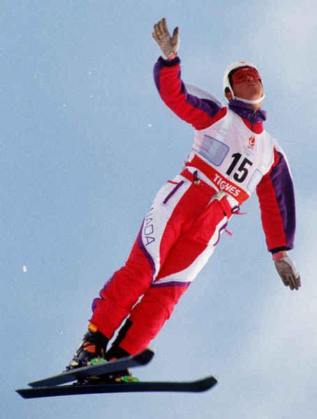 Philippe Laroche du Canada participe  l'preuve de ski acrobatique aux Jeux olympiques d'hiver d'Albertville de 1992. (Photo PC/AOC)