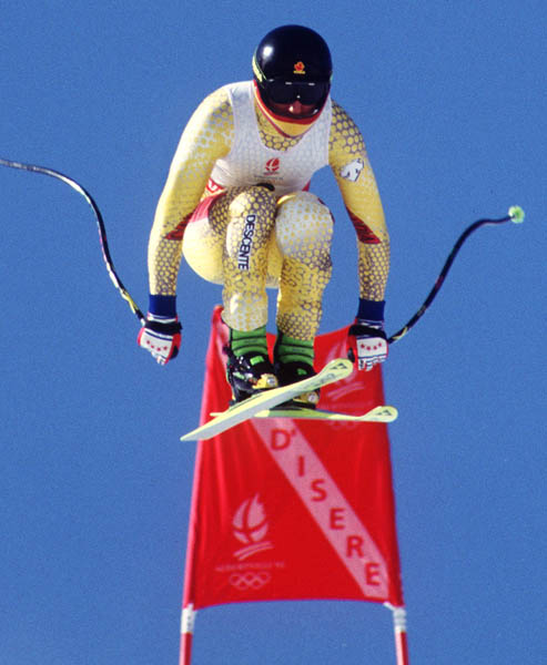Brian Stemmle du Canada participe  l'preuve de ski alpin aux Jeux olympiques d'hiver d'Albertville de 1992. (Photo PC/AOC)