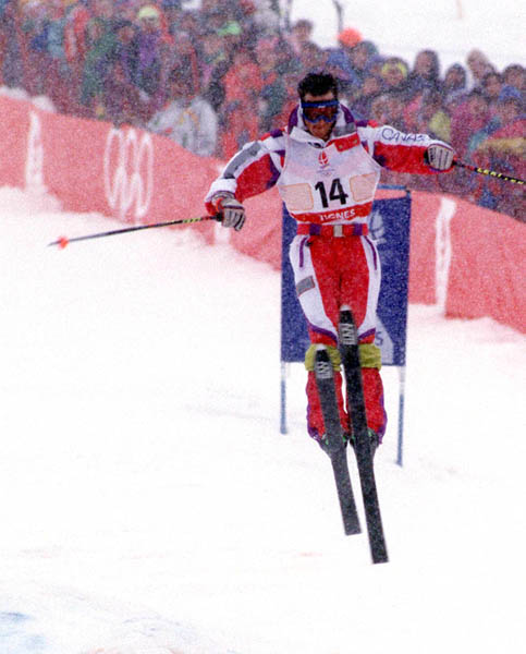 Canada's Jean-Luc Brassard competing in the freestyle moguls event at the 1992 Albertville Olympic winter Games. (CP PHOTO/COA/Scott Grant)
