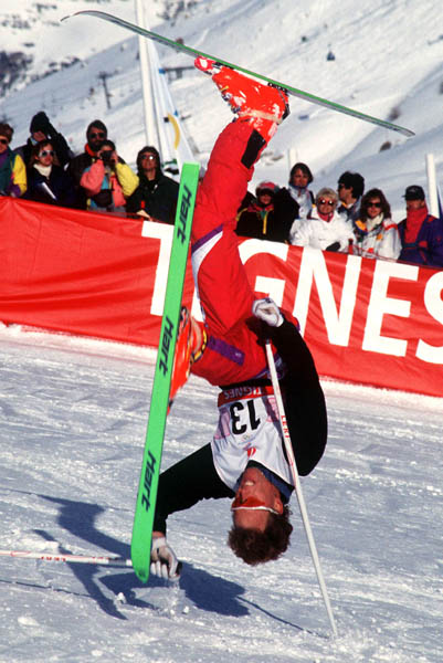 Canada's Dave Walker competing in the freestyle ski ballet event at the 1992 Albertville Olympic winter Games. (CP PHOTO/COA/Scott Grant)