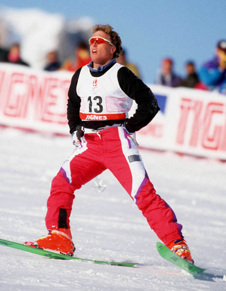 Canada's Dave Walker competing in the freestyle ski ballet event at the 1992 Albertville Olympic winter Games. (CP PHOTO/COA/Scott Grant)