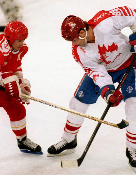 Canada's Eric Lindros competing in the Gold Medal game against the Unified Team in which Canada won Silver at the 1992 Albertville Olympic winter Games. (CP PHOTO/COA/Scott Grant)