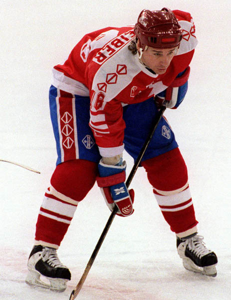 Canada's Wally Schreiber competing in the hockey event against France at the 1992 Albertville Olympic winter Games. (CP PHOTO/COA/Scott Grant)