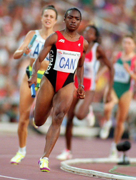 Canada's Karen Clarke competing in the relay event at the 1992 Olympic games in Barcelona. (CP PHOTO/ COA/ Claus Andersen)