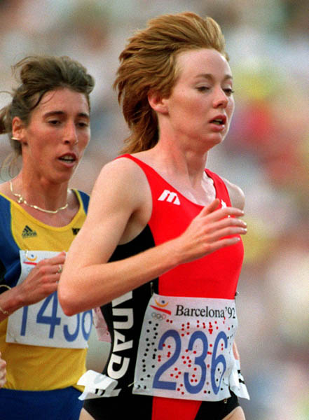 Canada's Robyn Meagher competing in the 3000m event at the 1992 Olympic games in Barcelona. (CP PHOTO/ COA/ Claus Andersen)