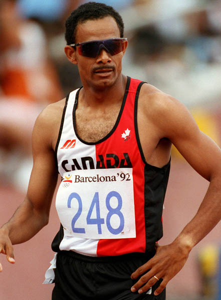Canada's Freddie Williams competing in the 800m event at the 1992 Olympic games in Barcelona. (CP PHOTO/ COA/ Claus Andersen)
