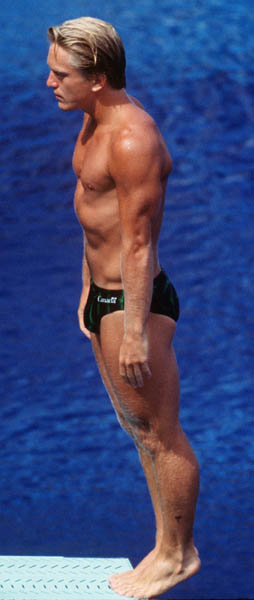 Canada's Mark Rourke competing in the diving event at the 1992 Olympic games in Barcelona. (CP PHOTO/ COA/ Claus Andersen)