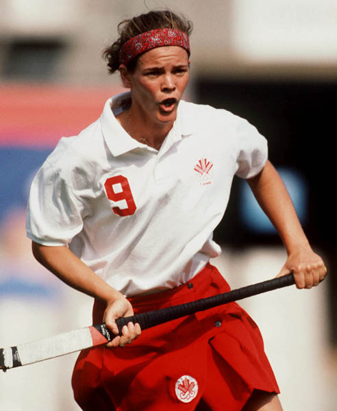 Canada's Candy Thomson competing in the field hockey event at the 1992 Olympic games in Barcelona. (CP PHOTO/ COA/Claus Andersen)