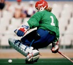 Canada's Debbie Whitten playing goalie in the field hockey event at the 1992 Olympic games in Barcelona. (CP PHOTO/ COA/Claus Andersen)