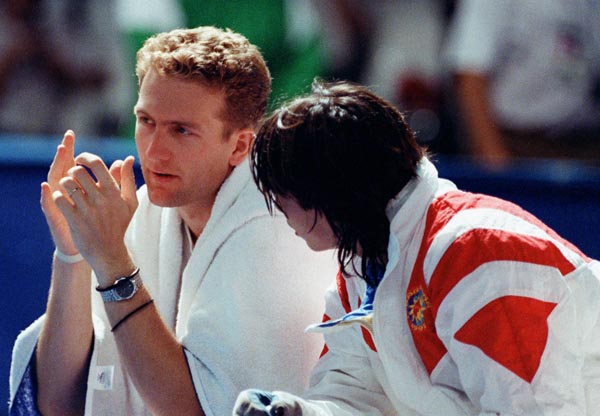 Canada's Jean-Marc Chouinard (left) et Laurie Shong competing in the fencing event at the 1992 Olympic games in Barcelona. (CP PHOTO/ COA/ T.Grant)