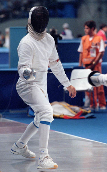 Canada's Laurie Shong competing in the fencing event at the 1992 Olympic games in Barcelona. (CP PHOTO/ COA/ T.Grant)