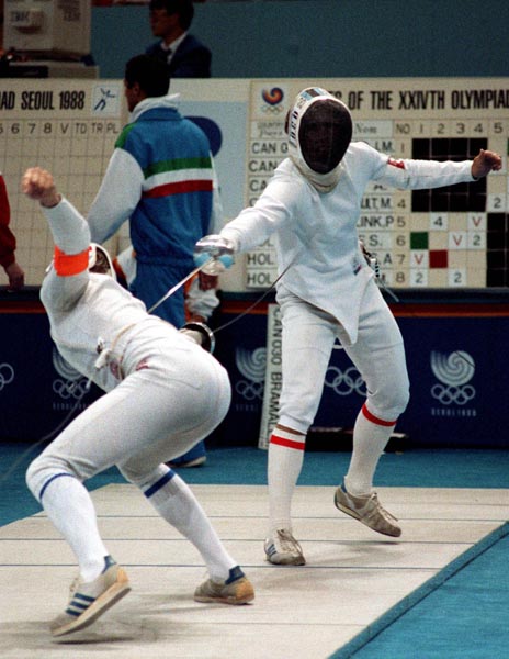 Canada's Dan Nowosielski (right) competing in the fencing  event at the 1988 Olympic games in Seoul. (CP PHOTO/ COA/ T. O'Lett)