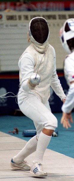 Canada's Madeleine Philion competing in the fencing  event at the 1988 Olympic games in Seoul. (CP PHOTO/ COA/ Tim O'Lett)