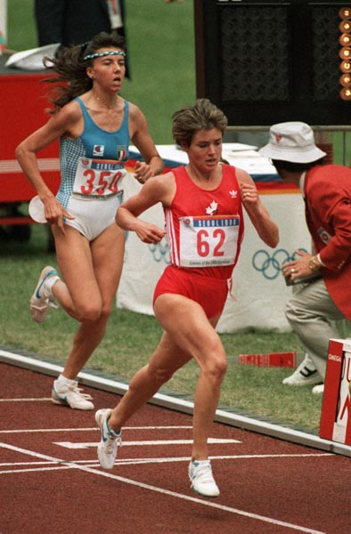 Canada's Debbie Bowker (62) competing in an athletics event at the 1988 Olympic games in Seoul. (CP PHOTO/ COA/ Cromby McNeil)