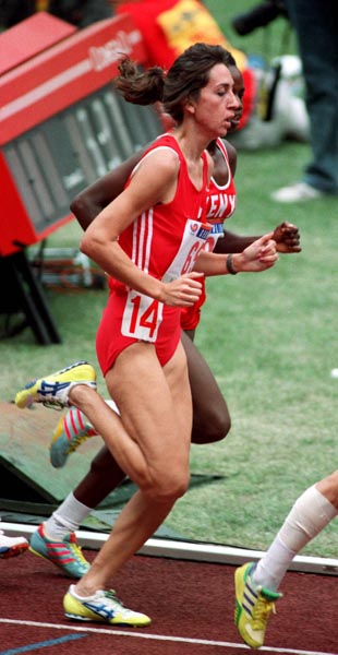 Canada's Angela Chalmers competing in an athletics event at the 1988 Olympic games in Seoul. (CP PHOTO/ COA/ Cromby McNeil)