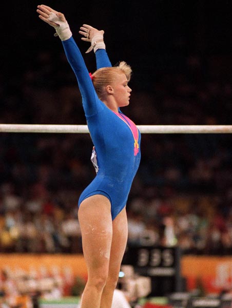 Canada's Lori Strong competing in the gymnastics event at the 1988 Olympic games in Seoul. (CP PHOTO/ COA/ Tim O'lett)