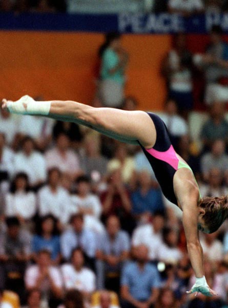 Canada's Debbie Fuller competing in the diving event at the 1988 Olympic games in Seoul. (CP PHOTO/ COA/ F. Scott Grant)