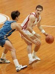 Canada's John Hatch (foreground) competing in the basketball event at the 1988 Olympic games in Seoul. (CP PHOTO/ COA/ F. Scott Grant)