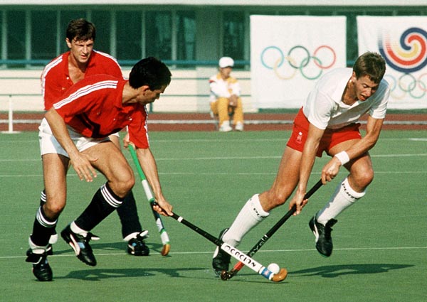 Canada's Chris Gifford (right) plays field hockey at the 1988 Seoul Olympic Games. (CP Photo/ COA/ T. Grant)