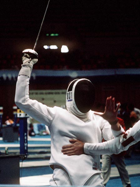 Jean-Marc Chouinard du Canada participe  une preuve d'escrime aux Jeux olympiques de Soul de 1988. (Photo PC/AOC)
