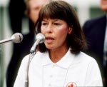 Canada's Carol Anne Letheren gives a speech during the flag raising ceremony at the 1988 Olympic games in Seoul. (CP PHOTO/ COA/ Cromby McNeil)