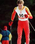 Dennis Lawrence du Canada participe  une preuve de ski de fond aux Jeux olympiques d'hiver de Calgary de 1988. (PC Photo/AOC)