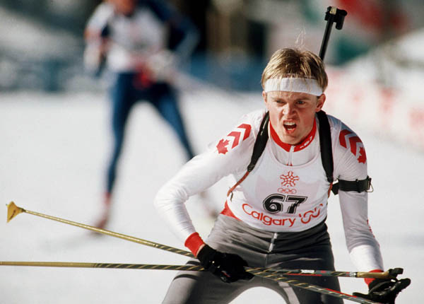 Jamie Kallio du Canada participe au biathlon aux Jeux olympiques d'hiver de Calgary de 1988. (Photo PC/AOC)