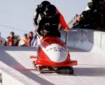 Pierre Lueders, Dave MacEachern, Jack Pyk et Pascal Caron du Canada participent  une preuve de bobsleigh--quatre aux Jeux olympiques d'hiver de Lillehammer de 1994. (Photo PC/AOC)