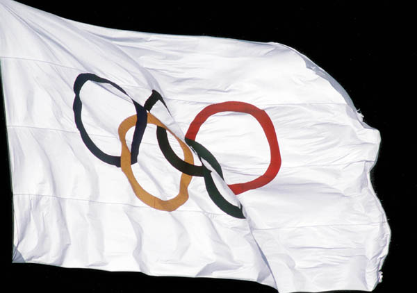 The Olympic flag at the 1988 Winter Olympics in Calgary. (CP PHOTO/COA)