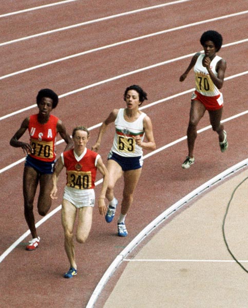Canada's Yvonne Saunders (far right) competes in an athletics event at the 1976 Olympic games in Montreal. (CP PHOTO/ COA/RW)