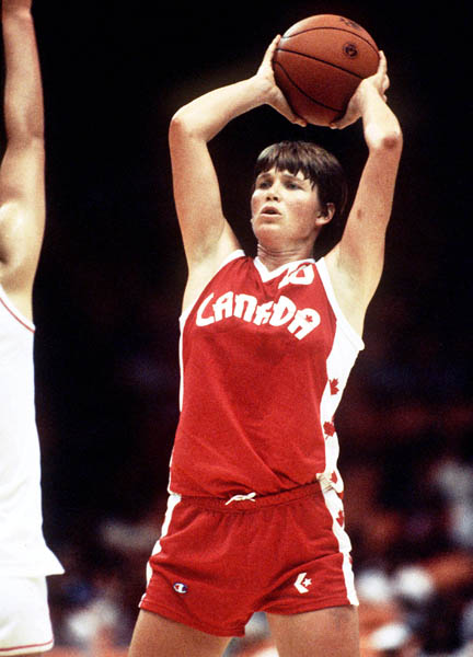 Canada's Bev Smith looks to pass during women's basketball action at the 1984 Olympic Games in Los Angeles. (CP PHOTO/COA/JM)