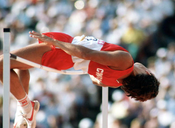 Canada's Dave Steen competes in the high jump portion of the decathlon at the 1984 Olympic games in Los Angeles. (CP PHOTO/ COA/JM)