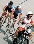 Canada's Tanya Dubnicoff competing in the points race cycling event at the 1996 Atlanta Summer Olympic Games. (CP PHOTO/COA/Mike Ridewood)