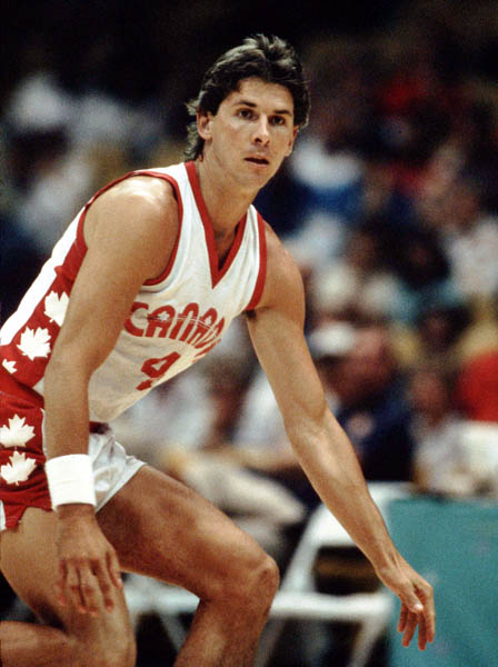Canada's Howard Kelsey plays basketball at the 1984 Olympic Games in Los Angeles. (CP PHOTO/COA/J. Merrithew)