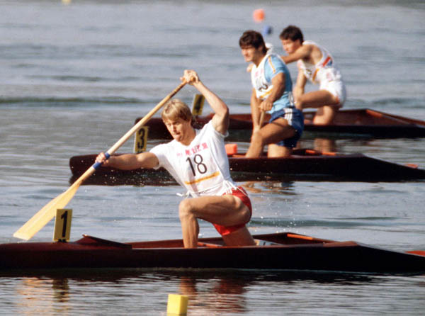 Canada's Larry Cain (left) competes in the canoeing event at the 1984 Olympic games in Los Angeles. (CP PHOTO/ COA/ Crombie McNeil)