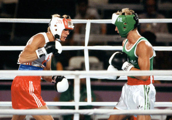 Canada's Steve Pagendam (left) competes in the boxing event at the 1984 Olympic games in Los Angeles. (CP PHOTO/ COA/ Tim O'lett)